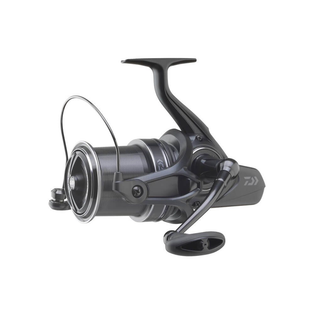 Carrete Daiwa Emblem 45 SCW QD - Tienda Carpfishing