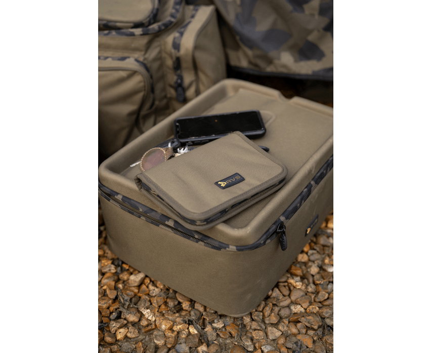 Cartera para licencia Avid Carp RVS - Tienda Carpfishing