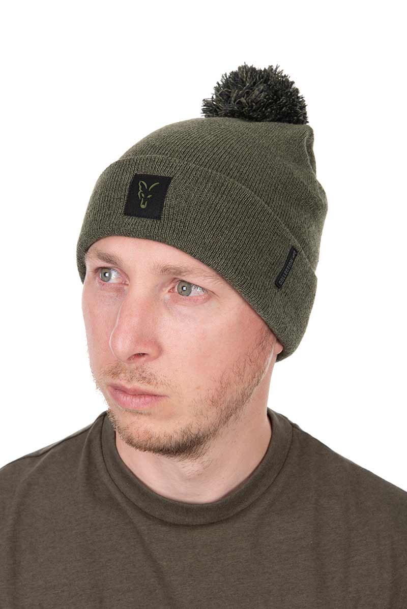 Gorro Fox Collection Verde y Negro con bola - Tienda Carpfishing