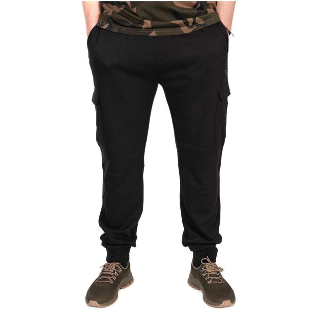 Pantalones Fox LW Combat Negro y Camo - Tienda Carpfishing