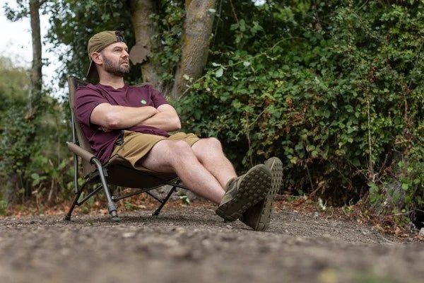 Silla Korda Compac Low Dark Kamo - Tienda Carpfishing