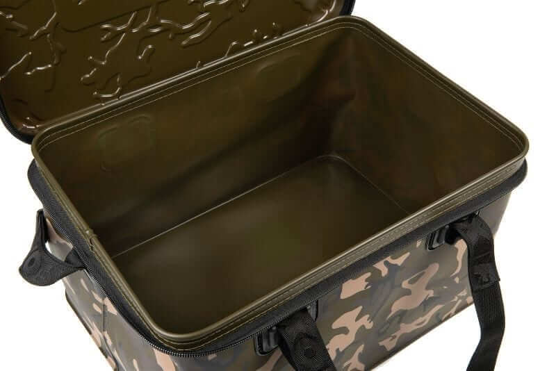 Bolso Fox Aquos Camo 30 litros - Tienda Carpfishing