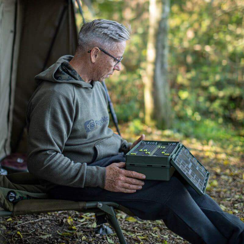 Caja Tackle Ridge Monkey Armoury Pro - Tienda Carpfishing