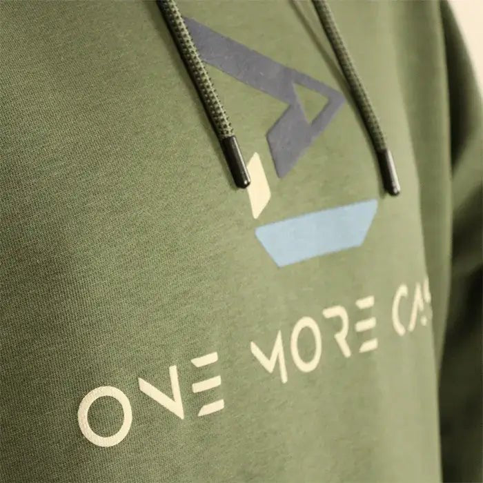 Sudadera OMC Big - Eye Forest Verde - Tienda Carpfishing