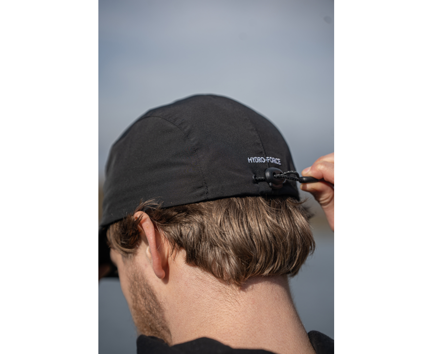 Cappello Avid Carp Stealth a 5 pannelli nero
