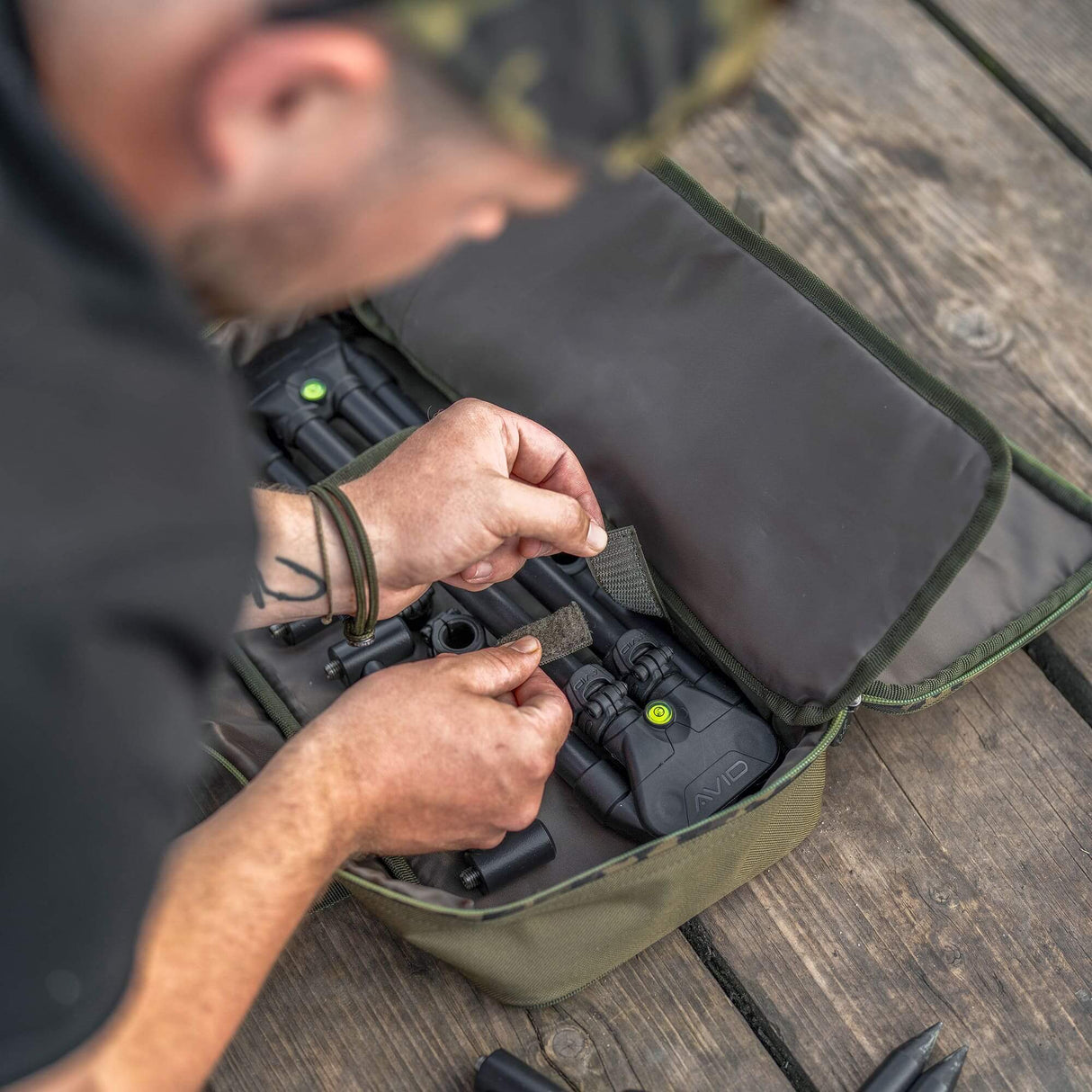 Treppiede Avid Carp Revolve Aste Super Low 2-3