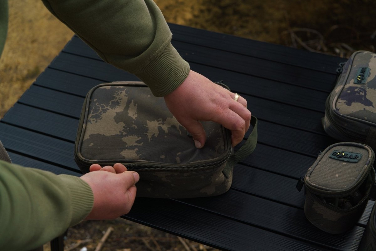 Bolso de accesorios Solar Worldwide L - Tienda Carpfishing