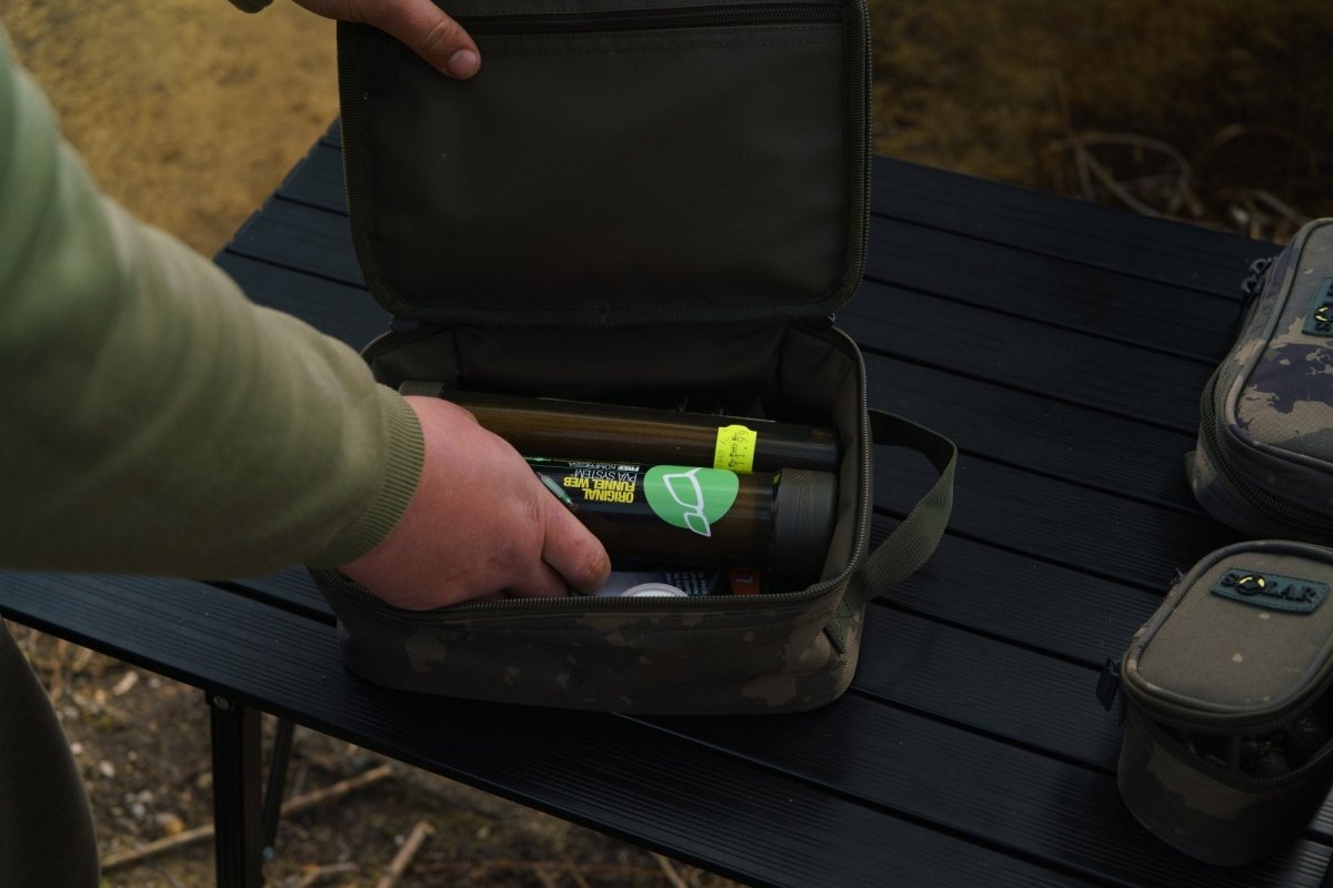 Bolso de accesorios Solar Worldwide L - Tienda Carpfishing