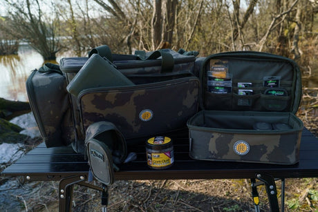Estación de montaje Solar Worldwide - Tienda Carpfishing
