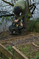 Funda Vadeador Solar Worldwide - Tienda Carpfishing