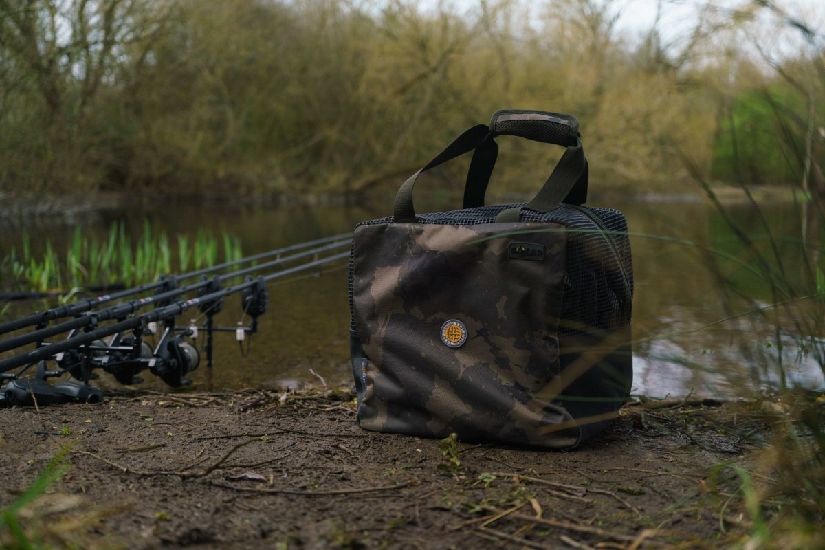 Funda Vadeador Solar Worldwide - Tienda Carpfishing