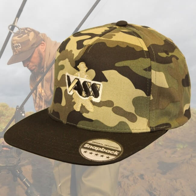 Gorra Vass VB691 Peak Camo Negra - Tienda Carpfishing
