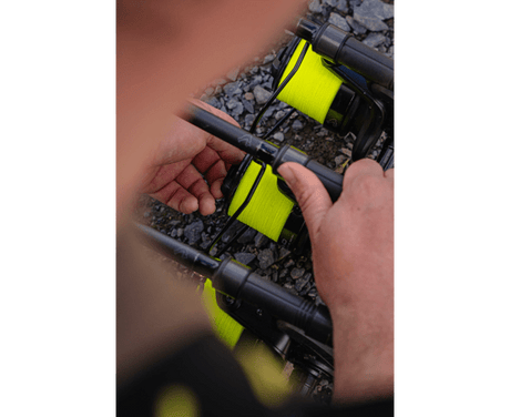 Hilo Avid Carp Extremity Hi - Vis Mono 1000 m - Tienda Carpfishing