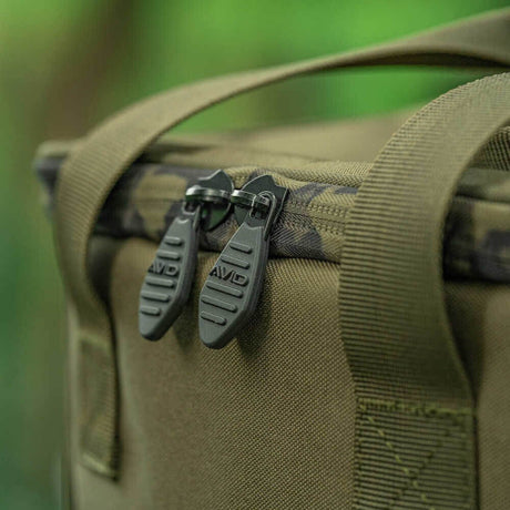 Macuto térmico Avid Carp RVS M - Tienda Carpfishing