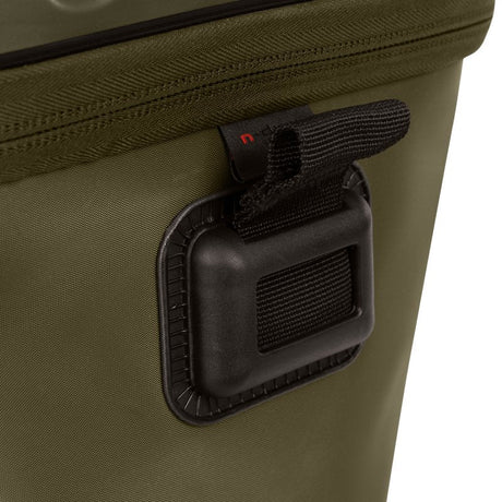 Macuto Trakker Downpour T1 S Verde - Tienda Carpfishing