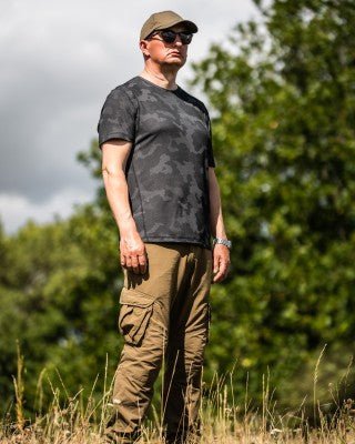 Pantalón Korda Kore Kombats Military - Tienda Carpfishing