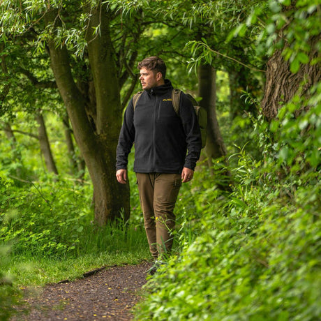 Polar Avid Carp con cremallera Negro - Tienda Carpfishing