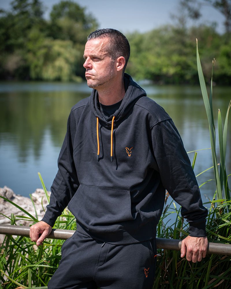 Sudadera Fox Classic Negra & Naranja - Tienda Carpfishing