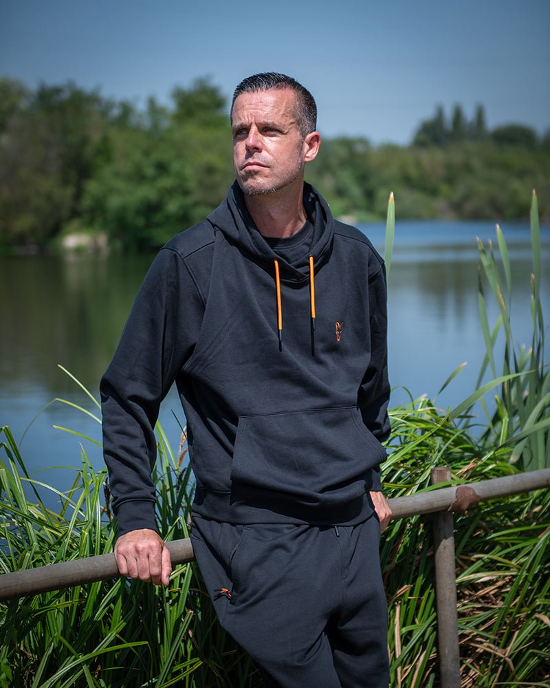 Sudadera Fox Classic Negra & Naranja - Tienda Carpfishing