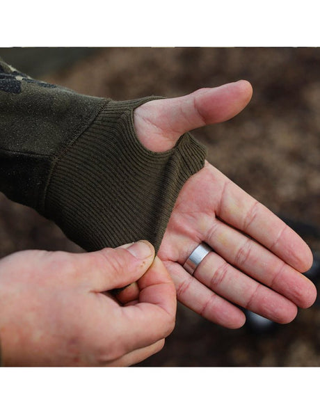 Sudadera Korda Kore TK Light Camo con capucha - Tienda Carpfishing