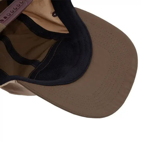 Gorra OMC Mirror 5 Panel - Tienda Carpfishing